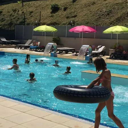 Camping Mobil Familial - Terrasse Relaxante - Api-1-52-1681