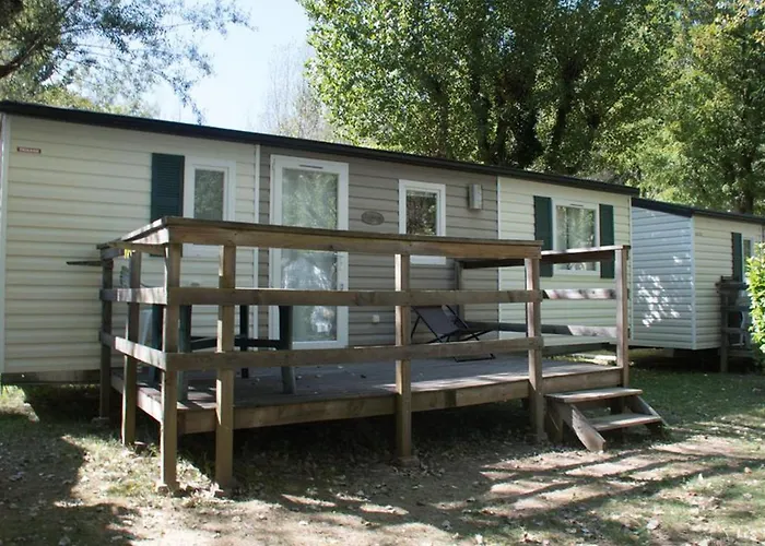 Mobil Familial - Terrasse Relaxante - Api-1-52-1681 * Peyreleau