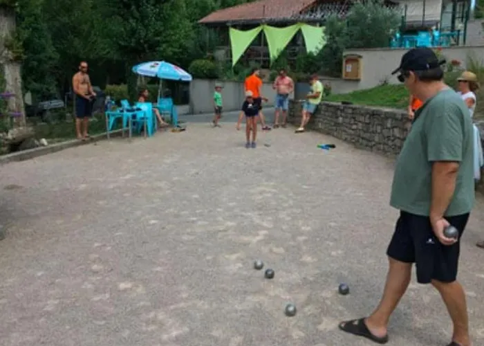 Camping Mobil Familial - Terrasse Relaxante - Api-1-52-1681 *