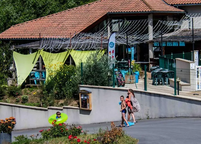 Mobil Familial - Terrasse Relaxante - Api-1-52-1681 *