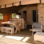 Mobil Familial - Terrasse Relaxante - Api-1-52-1681 *